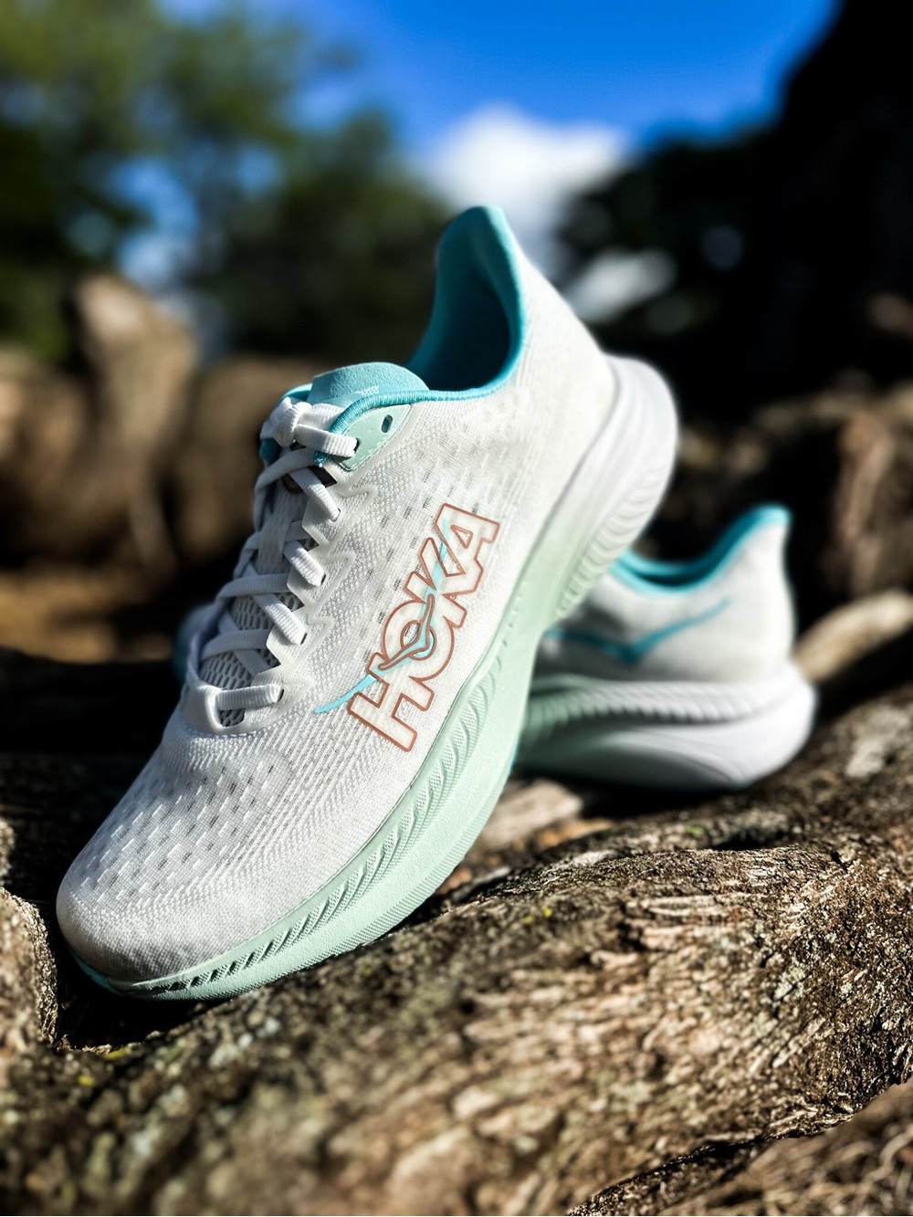 HOKA Mach 6